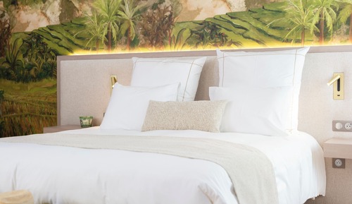 Junior Suite, 1 King Bed, Ensuite, Overwater