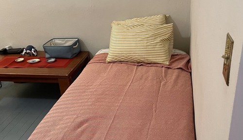 Comfort Room, 2 Queen Beds, Shared Bathroom