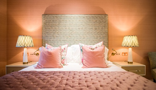 Deluxe Double Room, 1 King Bed, Pool View