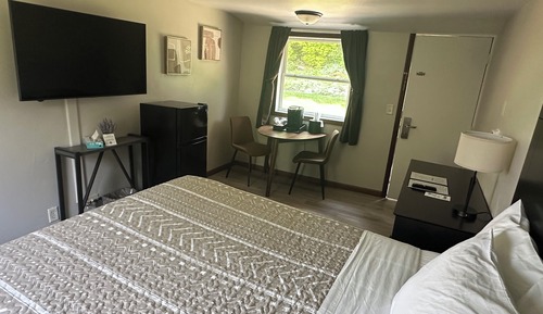 1 Queen (Ground Floor)