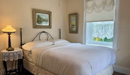 Single Room, 1 Queen Bed, Non Smoking