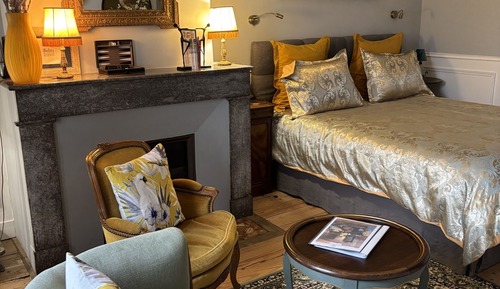 Deluxe Double Room, Private Bathroom, City View (Château HAUT MARBUZET)