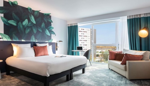 Junior Suite, 1 Double Bed with Sofa bed