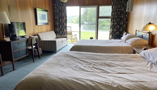 Riverine on the lake rooms