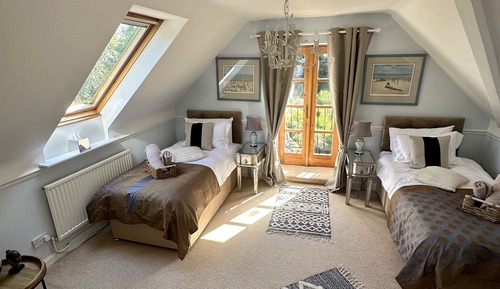 Double or Twin Room, Non Smoking, Garden View