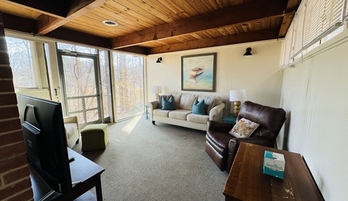Standard Cottage