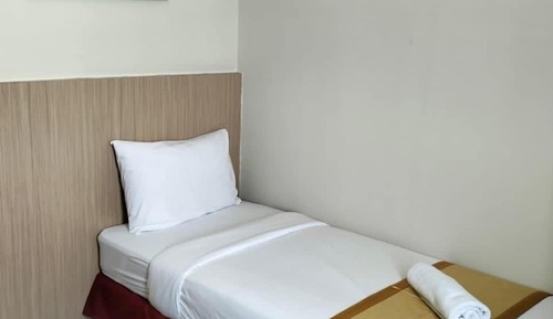 Standard Single Room, Non Smoking, Private Bathroom