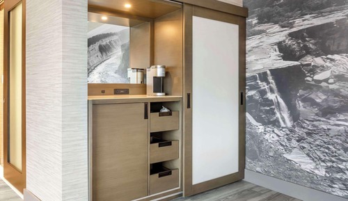 Suite, 1 King Bed, Non Smoking