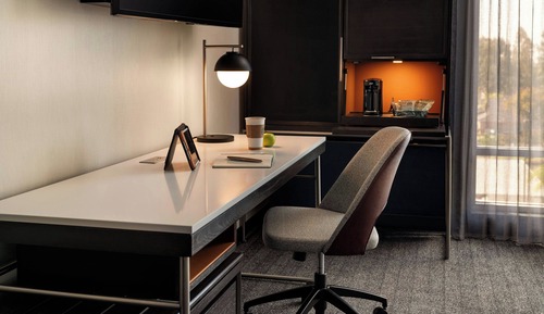 Standard Room, 1 King Bed (Mobility/Hearing Accessible, Tub)