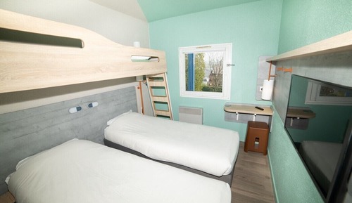 Business Triple Room