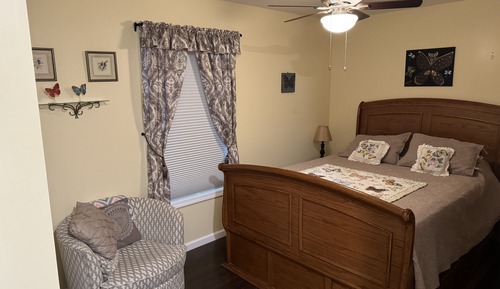 Standard Single Room, 1 Queen Bed