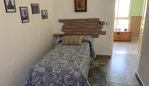 Basic Single Room