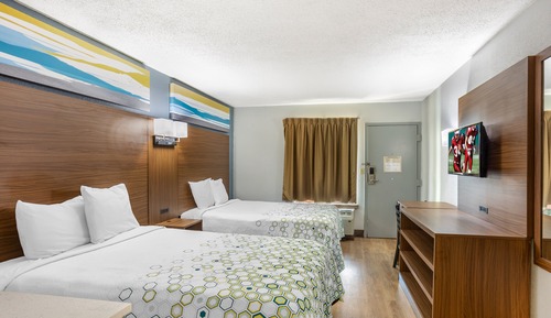 Studio, 2 Double Beds, Accessible, Non Smoking (Roll-In Shower)