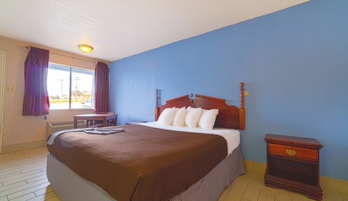 Room, 1 King Bed, Non Smoking