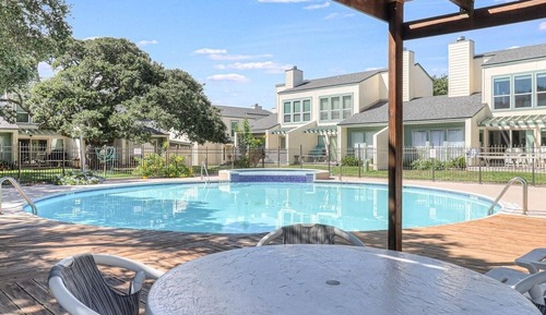 Condo, 3 Bedrooms
