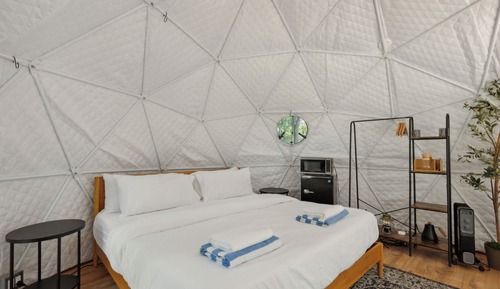 Premium Tent, 1 King Bed, Hot Tub