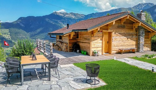 Chalet (3 Bedrooms)