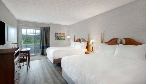Room, 2 Queen Beds (Drive-Up)
