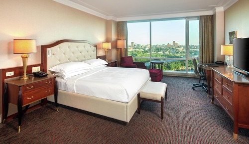 Classic Room, 1 King Bed, Accessible