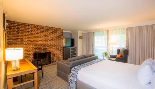 Premium Room, 1 King Bed with Sofa bed, Balcony