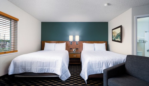 Double Room, 2 Queen Beds