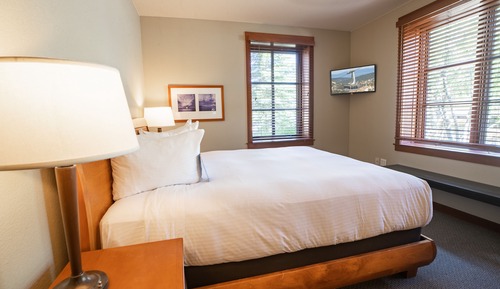 Condo, 2 Bedrooms