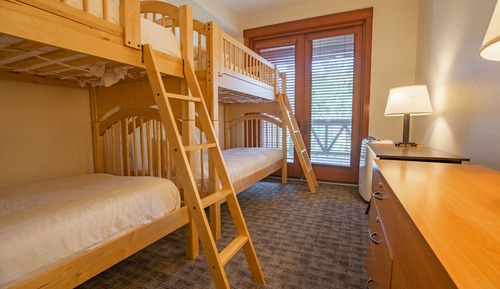 Premier Condo, 2 Bedrooms (with Twins)