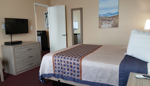 Suite, 2 Bedrooms (with Living Area)