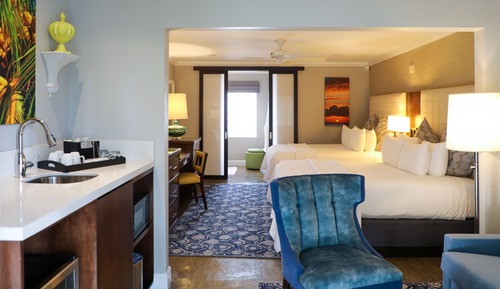 Suite, Multiple Beds