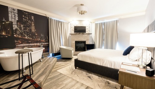Luxury Room, 1 King Bed, Fireplace