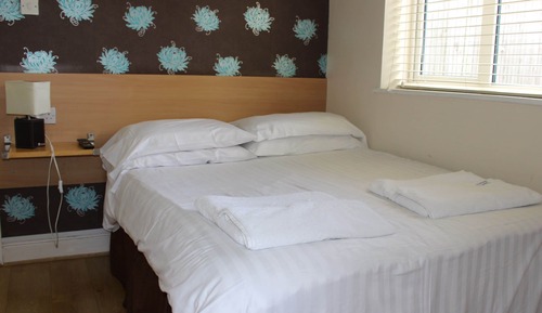 Standard Double Room, Ensuite
