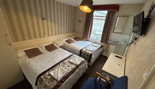 Standard Quadruple Room