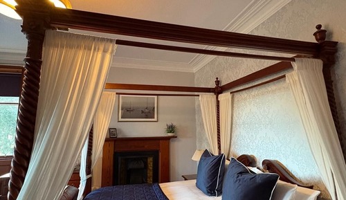 Superior Double Room, Ensuite (Four Poster)