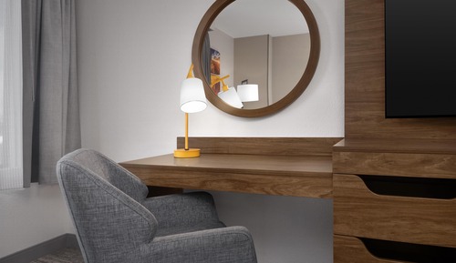 Room, 2 Queen Beds, Mountain View