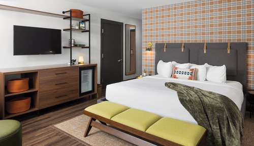 Teewinot Lodge Single King