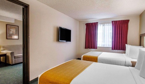 Suite, Multiple Beds, Non Smoking