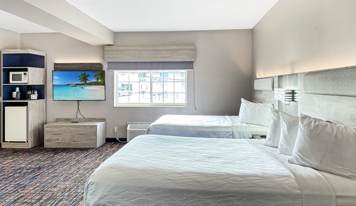 Suite, 2 Queen Beds, Non Smoking