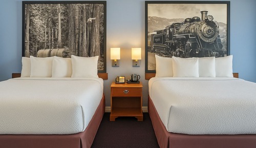 Room, 2 King Beds, Non Smoking