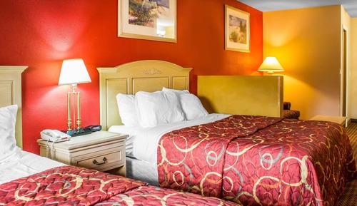 Room, 2 Queen Beds, Accessible, Non Smoking