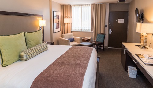 Standard Room, 1 King Bed