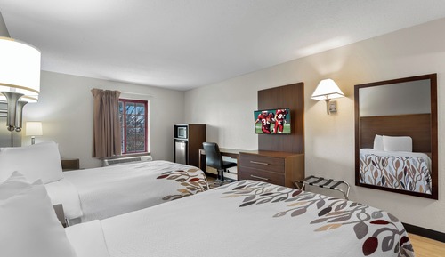 Deluxe Room, 2 Double Beds, Non Smoking (First Floor)