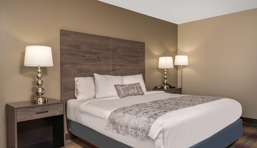 Deluxe Room, 1 Queen Bed with Sofa bed, Non Smoking