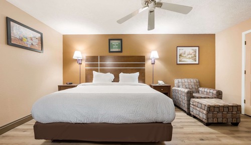 Suite, Multiple Beds, Non Smoking