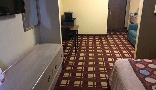 Efficiency, Room, 1 King Bed, Non Smoking