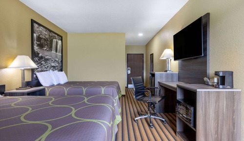 Room, 2 Queen Beds, Non Smoking (Upgraded)