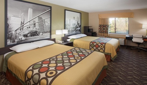 Room, Multiple Beds, Microwave
