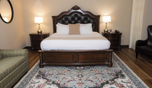 Executive Suite, 1 King Bed with Sofa bed