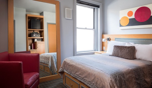 Traditional Room, 1 Queen Bed