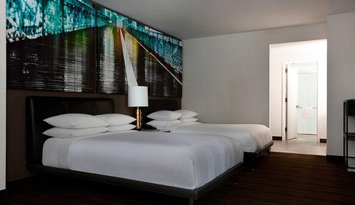 Room, 2 Double Beds, City View