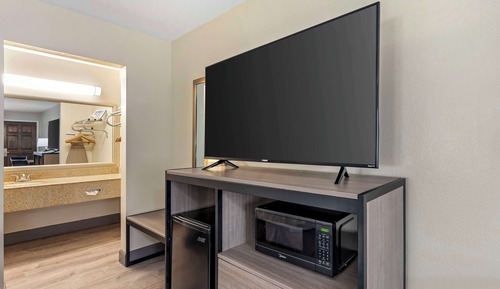 Standard Room, 2 Queen Beds, Non Smoking, Refrigerator & Microwave